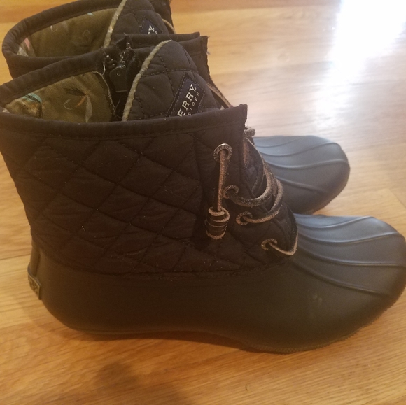 Sperry duckboots - Picture 2 of 3